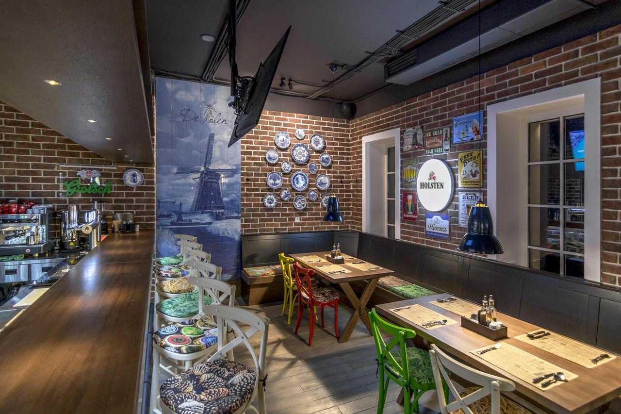 布克维 Amstelski酒店 外观 照片